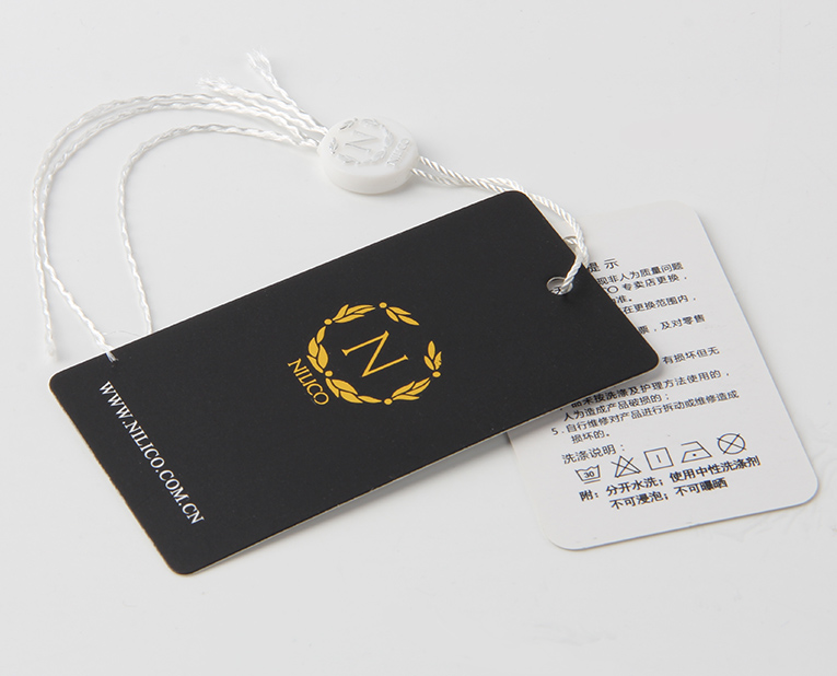 襯衫吊牌如果使用燙金工藝，工廠的老師傅對這1點(diǎn)很在意